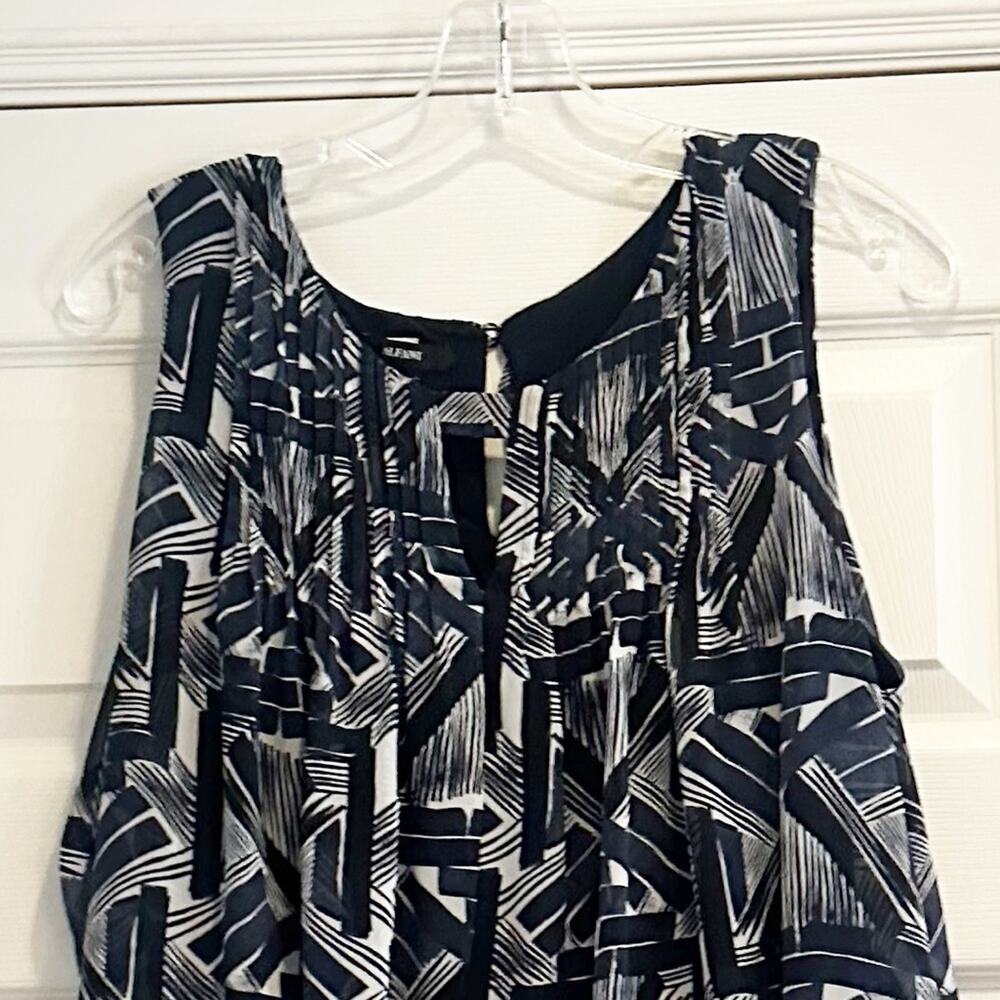 ALFANI Sleeveless Tunic Blue White Print Summer Hi low Flowy Loose Fit LARGE - Picture 6 of 11